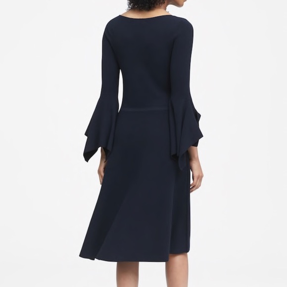 NWT Banana Republic Handkerchief Sleeve Dress - Picture 3 of 3